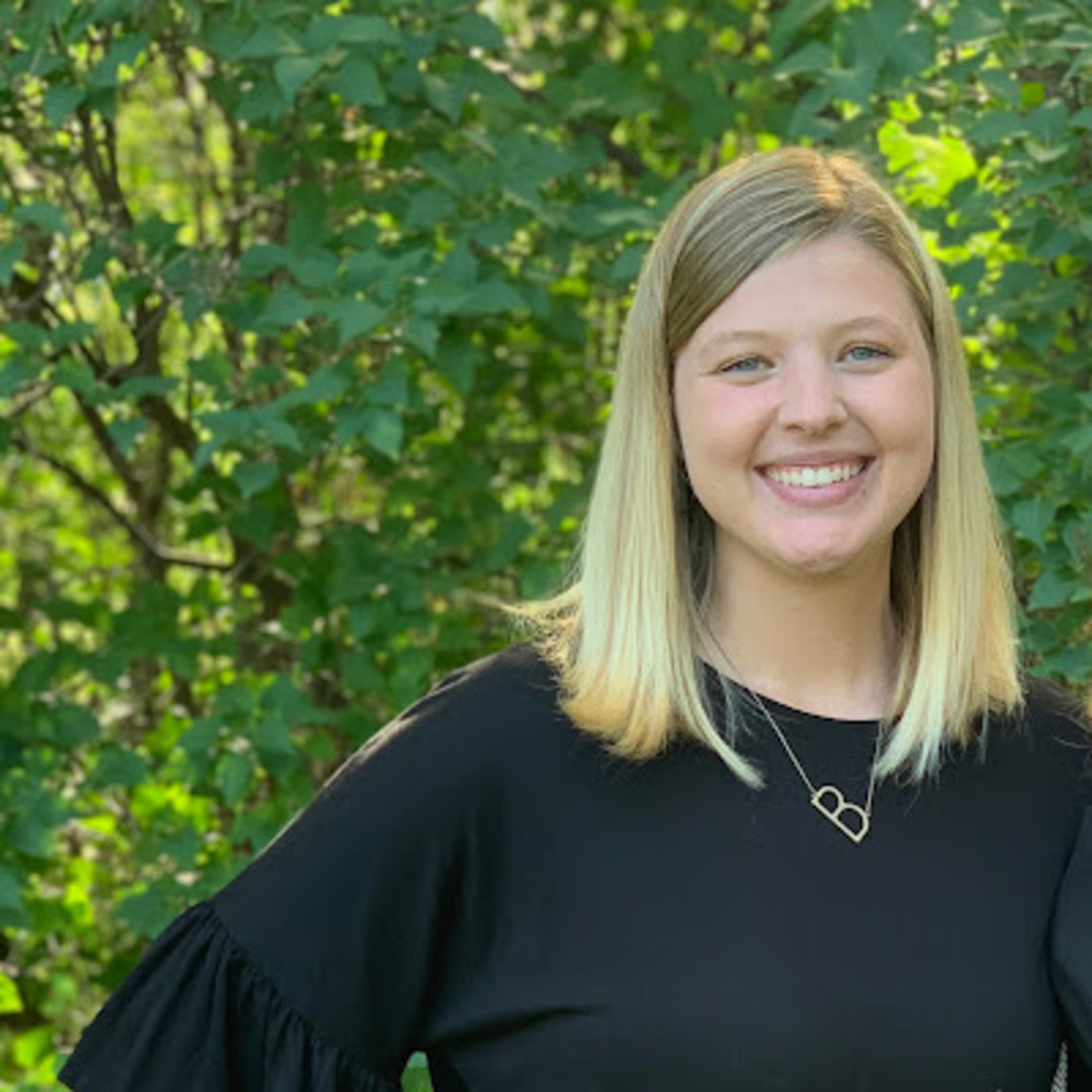 Meet your Posher, Abby